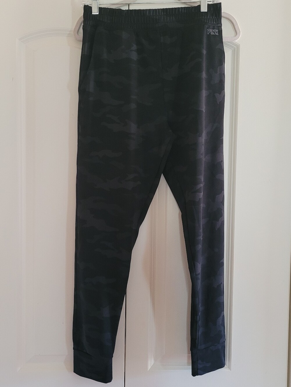 PINK Victoria's Secret Dark Gray Black Camo Jogger Pants